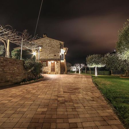 La Casa Tra Gli Ulivi Bed & Breakfast Assisi Eksteriør bilde
